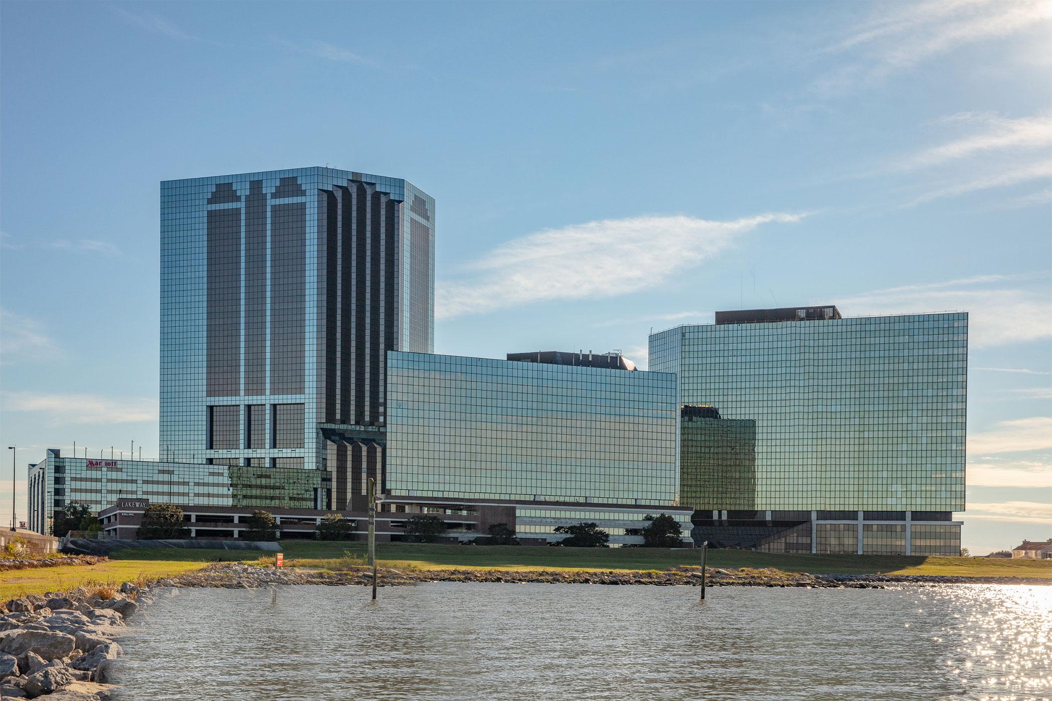 Lakeway Buildings